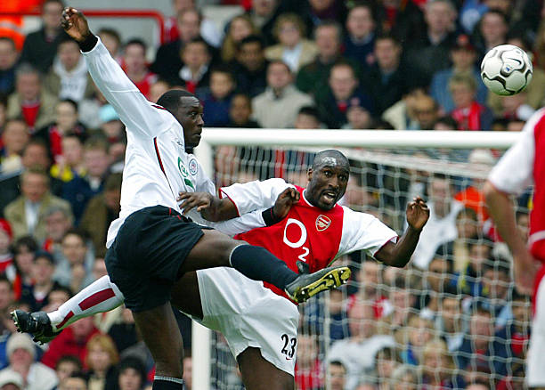 球道路有着 球道路有着